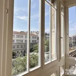 Rent 4 bedroom apartment of 166 m² in Paris