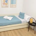 Rent 2 bedroom apartment of 60 m² in Valencia