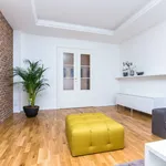 Pronajměte si 2 ložnic/e byt o rozloze 126 m² v Prague