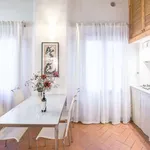 Rent 1 bedroom apartment of 35 m² in florence