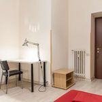 Rent a room in Roma