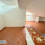 Affitto 2 camera appartamento di 71 m² in Rome