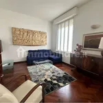 Rent 5 bedroom apartment of 160 m² in Modena