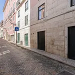 Rent 1 bedroom apartment in Lisbon