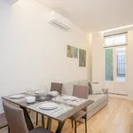 Rent 1 bedroom apartment of 52 m² in Porto