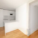 Rent 1 bedroom apartment of 69 m² in Lisboa