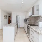 Rent 2 bedroom apartment of 99 m² in Marbella