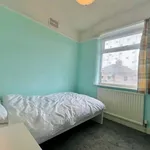 Rent 3 bedroom house in East Midlands