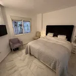 Rent 2 bedroom apartment of 100 m² in Nueva Andalucía