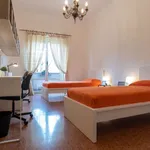 Rent a room in milan