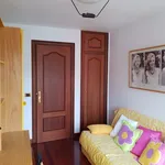 Rent 3 bedroom apartment in Cantabria']