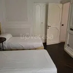 Rent 6 bedroom apartment of 200 m² in Napoli