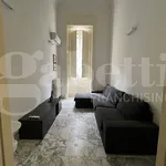 Rent 5 bedroom apartment of 95 m² in Lecce