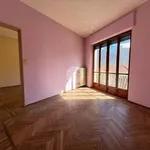 Rent 4 bedroom apartment of 70 m² in Rubiana