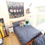 Rent a room in Wales