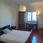 Rent 4 bedroom apartment in Lisbon