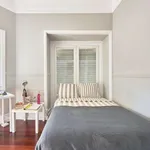 Rent a room in lisbon