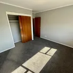 Rent 2 bedroom house in Kaipātiki