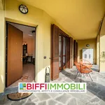 Affitto 2 camera appartamento di 74 m² in Annone di Brianza