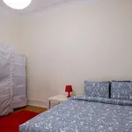 Rent a room in lisbon