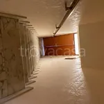 Rent 5 bedroom apartment of 100 m² in Gela