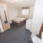 Rent 6 bedroom house in Leeds