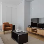 Rent 2 bedroom apartment of 109 m² in lisbon