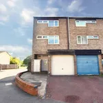 Rent 4 bedroom flat in West Midlands