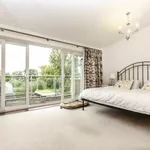 Rent 4 bedroom house in Epsom and Ewell