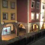 Rent 2 bedroom apartment in Porto