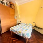 Rent 3 bedroom apartment of 70 m² in Genova