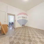 Affitto 5 camera appartamento di 130 m² in Roma