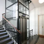 Rent 3 bedroom apartment of 84 m² in Prague