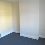 Rent 3 bedroom flat in West Midlands