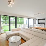 Rent 4 bedroom house of 166 m² in Prague