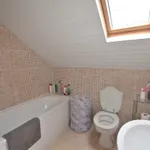 Rent 4 bedroom flat in Heaton