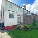 Rent 3 bedroom house in East Midlands