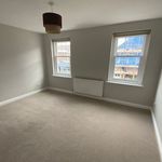 Rent 2 bedroom flat in South East England