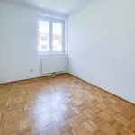 3- Zimmer Wohnung inkl. Loggia und Stellplatz!