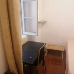 Rent a room in lisbon