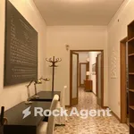 Rent 3 bedroom apartment of 185 m² in Padova