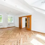 Pronajměte si 3 ložnic/e byt o rozloze 80 m² v Prague