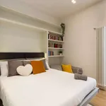 Rent 1 bedroom apartment of 45 m² in milan