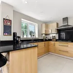 Rent 5 bedroom house in South East England