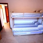 Alquilo 4 dormitorio casa de 180 m² en Minorca']