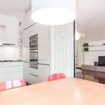 Rent 4 bedroom apartment of 120 m² in Milan