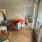 Rent 3 bedroom apartment of 49 m² in BayonneT