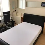 Rent 4 bedroom house in East Midlands