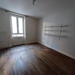 Rent 1 bedroom house of 36 m² in Rodez