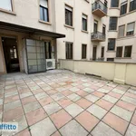 Rent 5 bedroom apartment of 232 m² in Milan